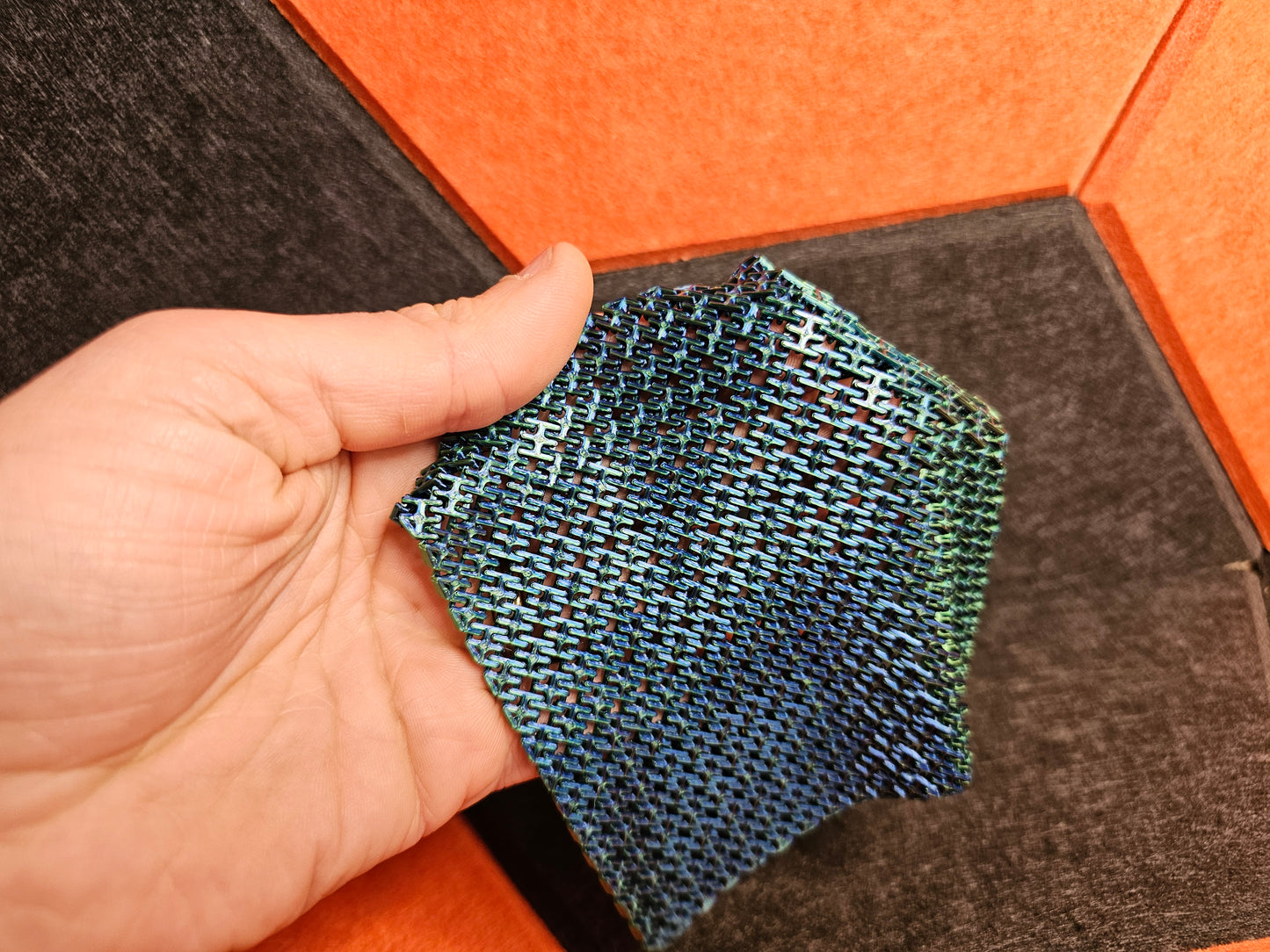 3d Printed Chainmail Fidget - Flexible, Flippable Fun